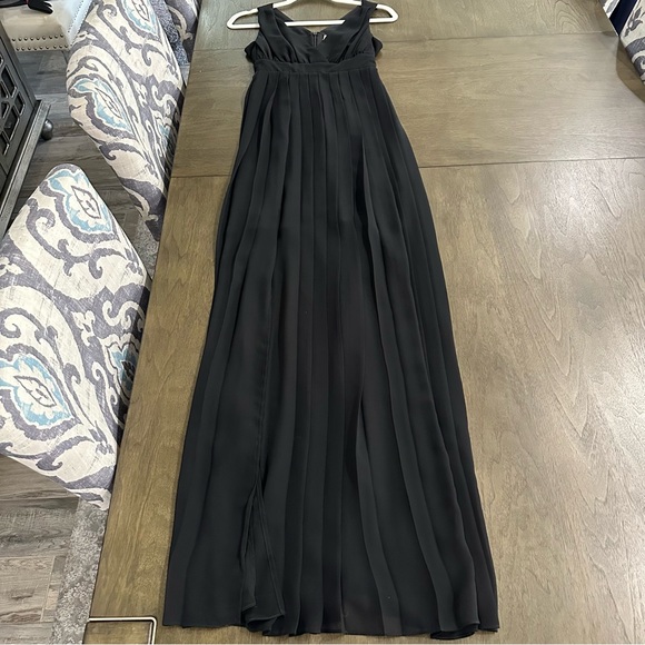 BCBGeneration Black Elegant Pleated Evening Gown Maxi Full Length Size 0 - Picture 11 of 13